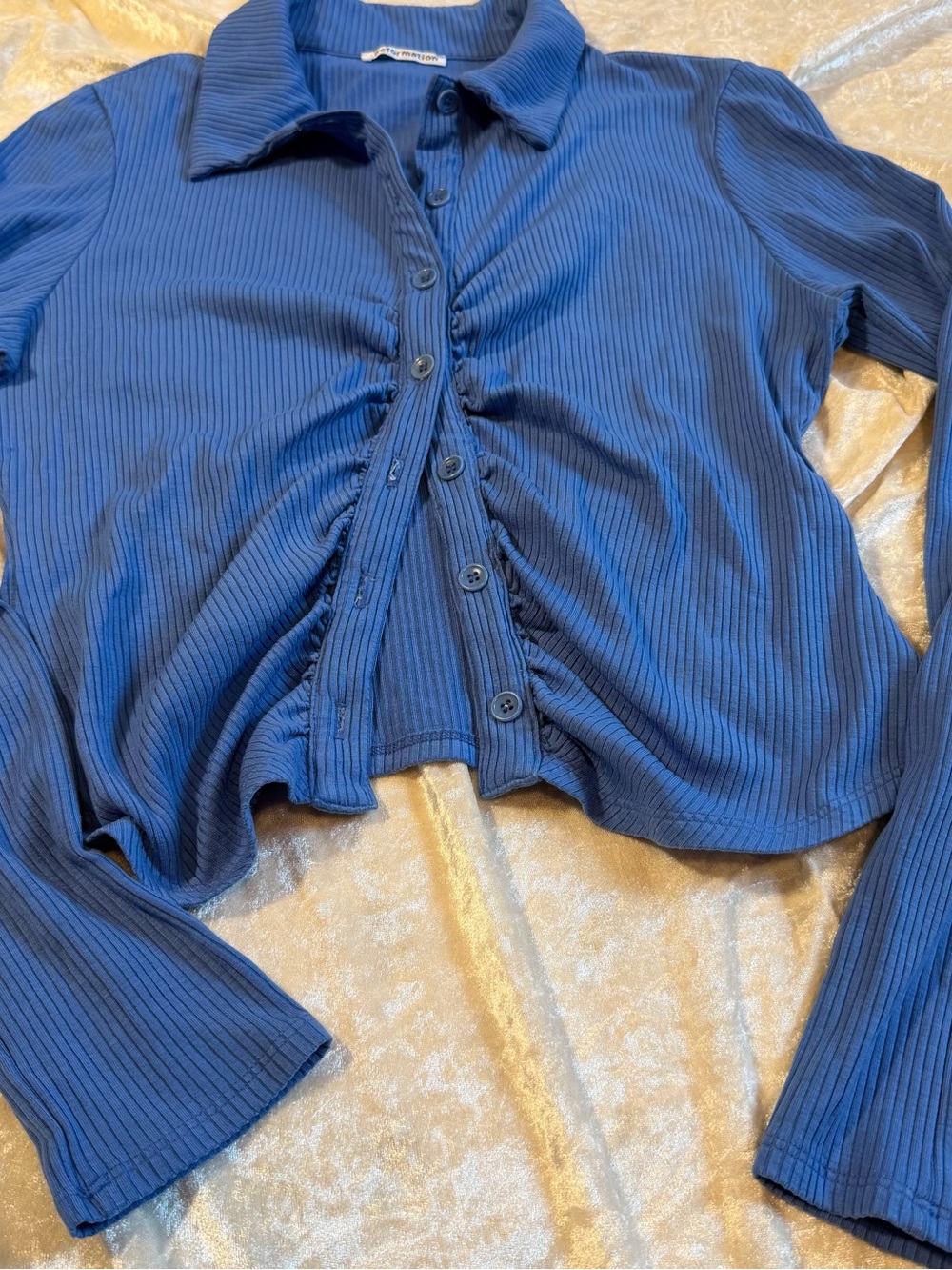 Reformation Blue Ribbed Ruched Button-Up Top – Size XL - Picture 3 of 5